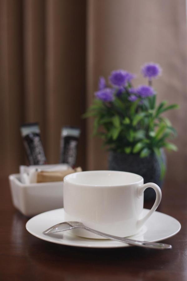Rosetta Guest House Ormoc Buitenkant foto