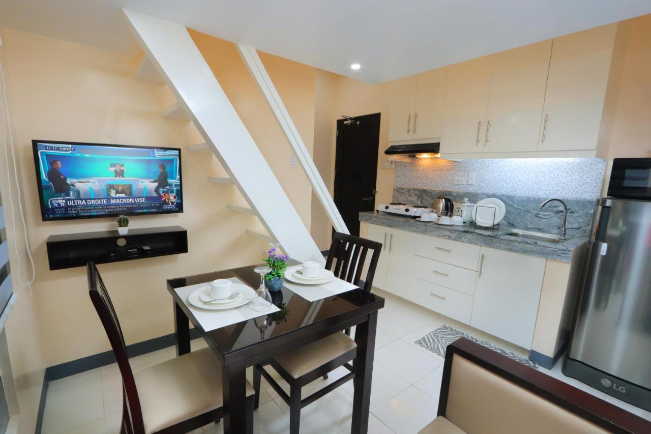 Rosetta Guest House Ormoc Buitenkant foto